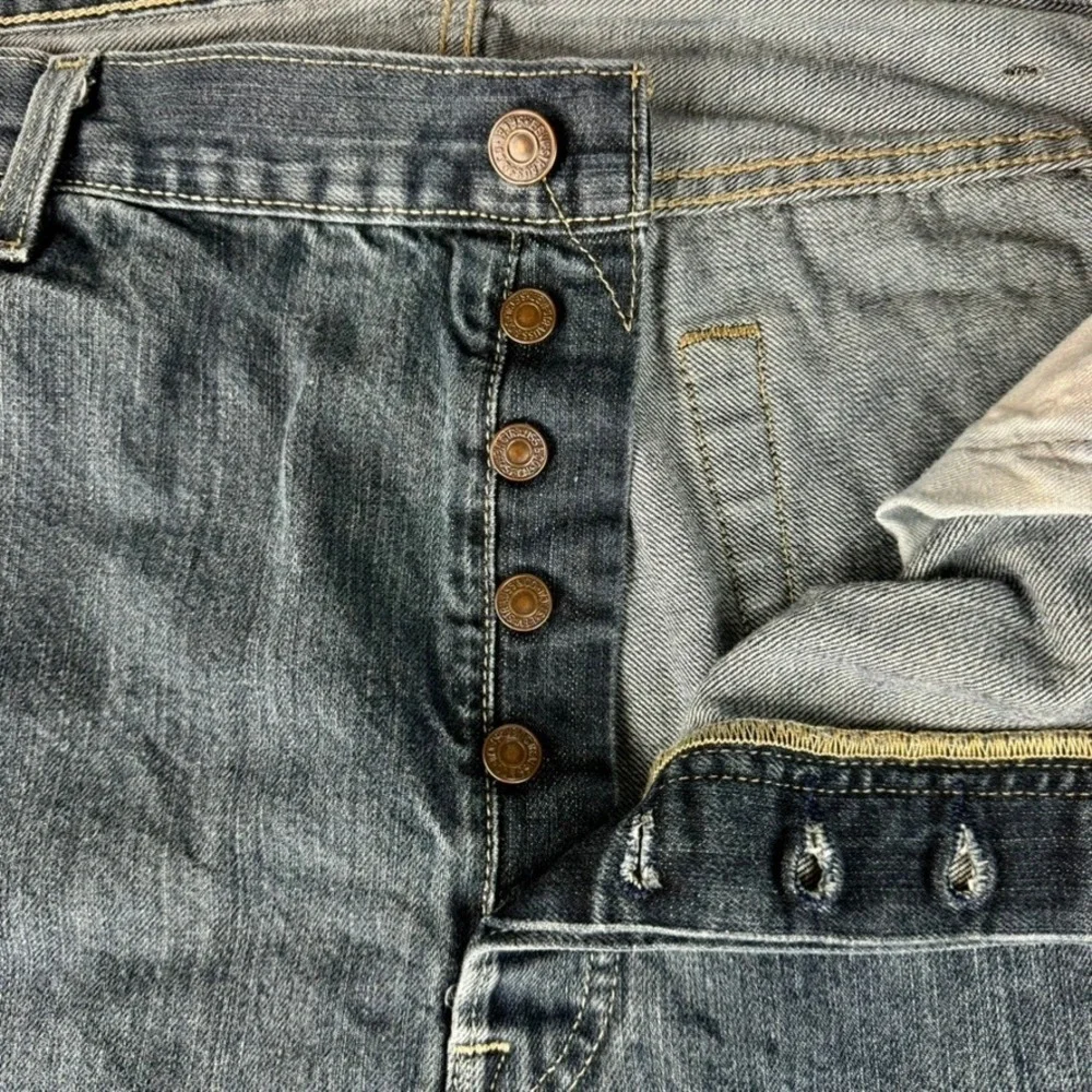 Vintage Levis 501 Original Straight Leg Button Fly Jeans Mens 42x32 Denim